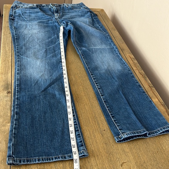 Mossimo Curvy Women’s Bootcut Jeans - Picture 11 of 13